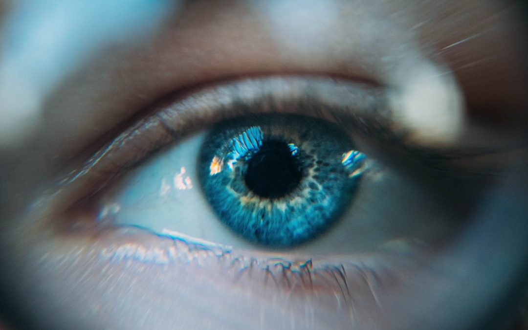 4 Tips to Protect Your Eyes During Video Meetings